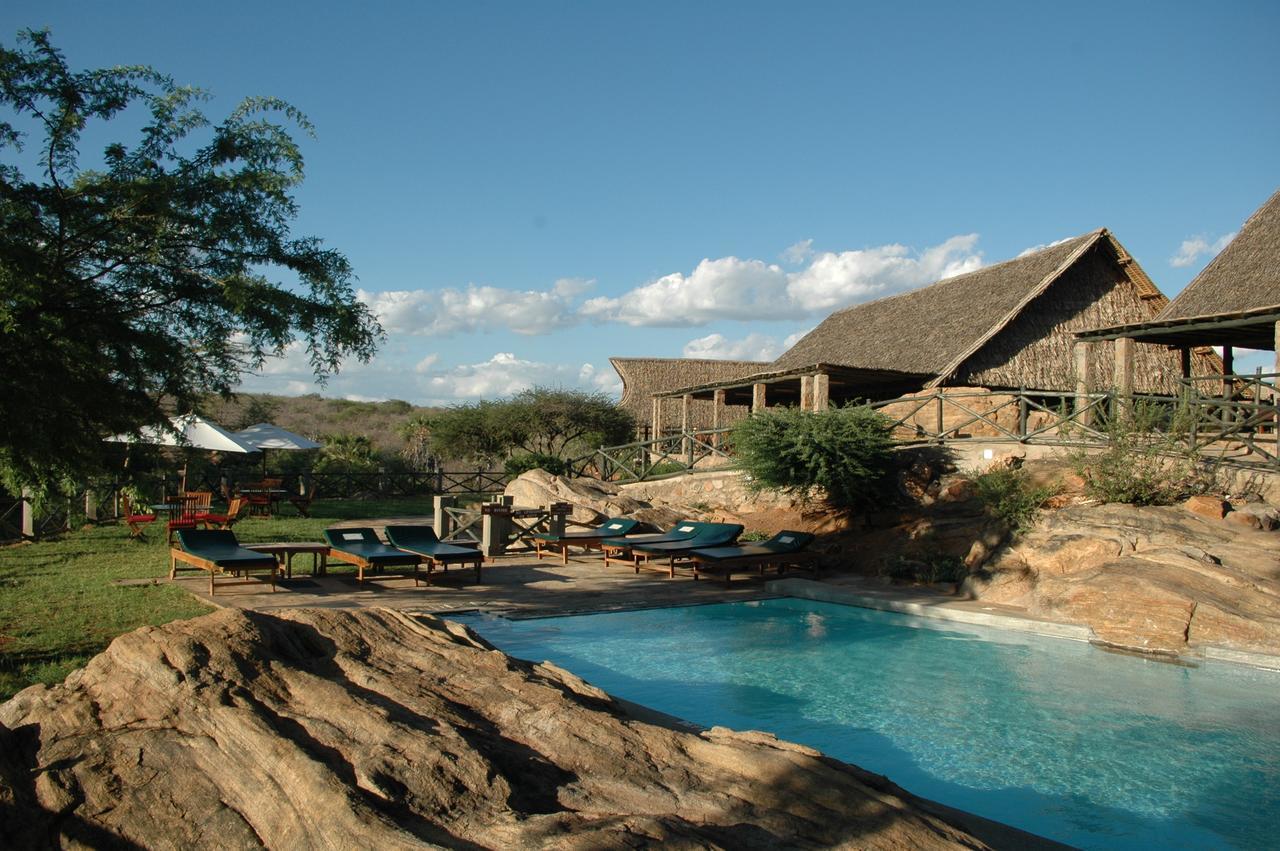 Maneaters Tsavo Exterior foto